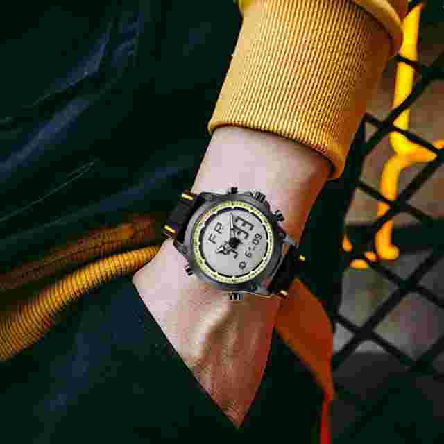 SINOBI Men Watch Silicone Strap Back Ligh/Alarm/Chrono, Black-Yellow, Superb