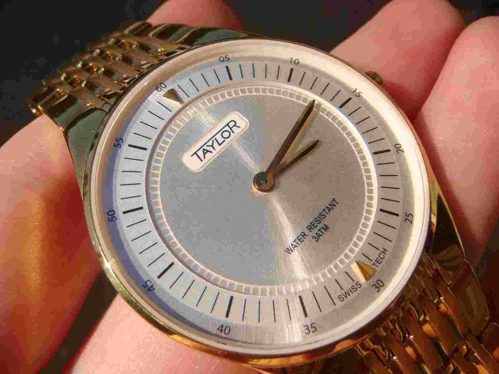 TAYLOR WATCH STAINLESS STEEL GOLD WASH WATER RESISTANT 3 ATM