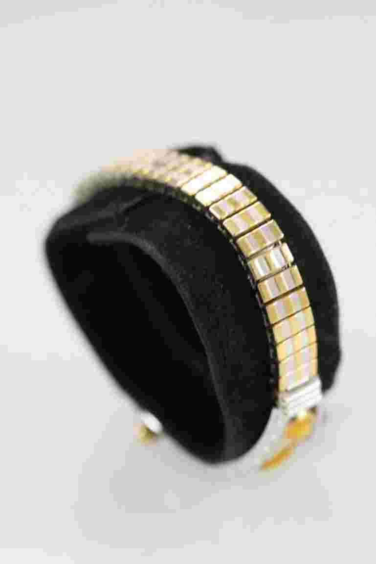 Cache Watch Women Silver Gold Stainless Steel Stretch WR Battery White Quartz