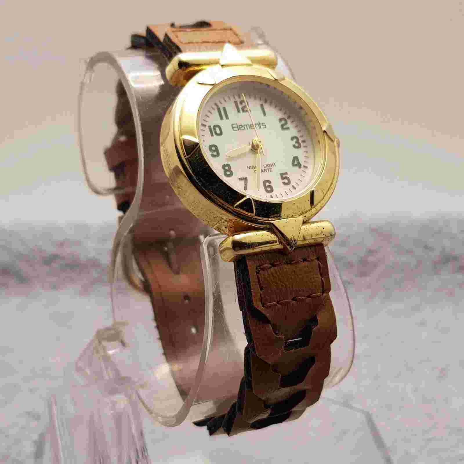 Elements Quartz Analog Watch White Dial Brown Leather Band...NEW BATTERY