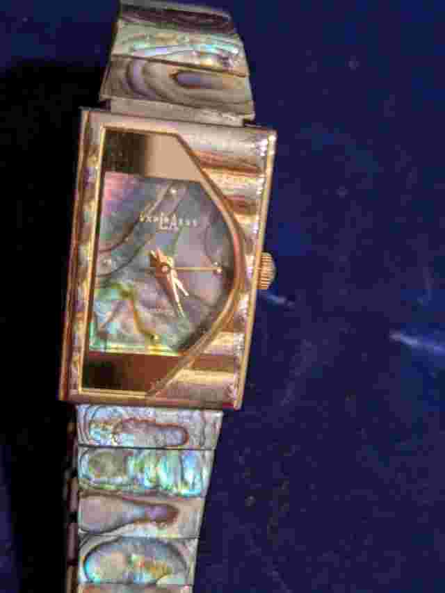 Express LA Women's Iridescent Bracelet Band Analog Watch Untested