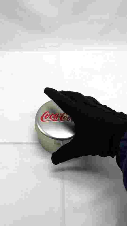 New 2002 Coca Cola Coke Limited Edition Chrome Wrist Watch With Decorative Tin