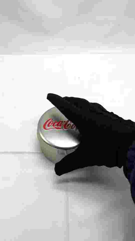 New 2002 Coca Cola Coke Limited Edition Chrome Wrist Watch With Decorative Tin