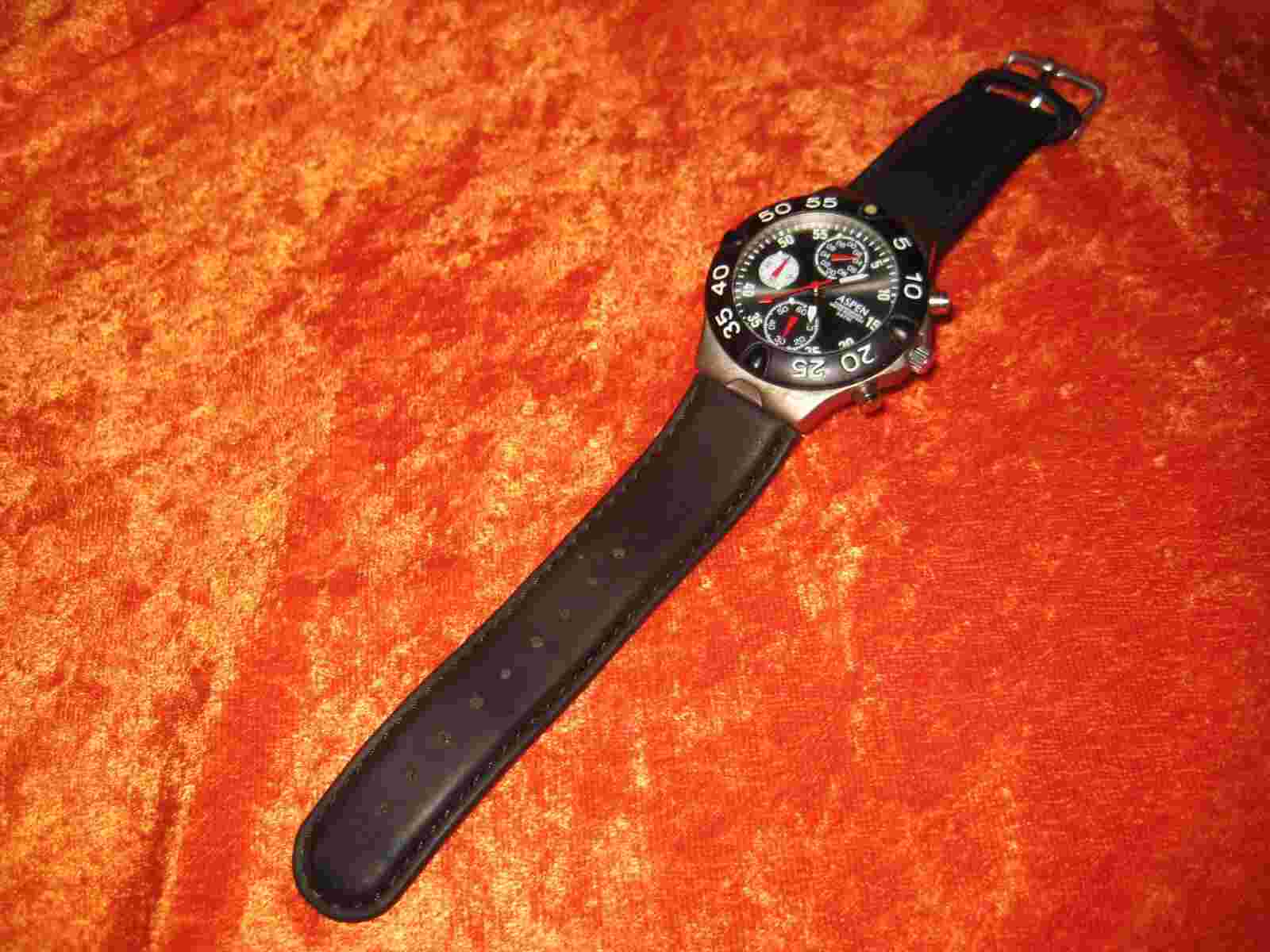 ASPEN USC JA JJA CHRONOGRAPH  W/ GRAY DIAL W/ LEATHER BAND MEN'S WATCH