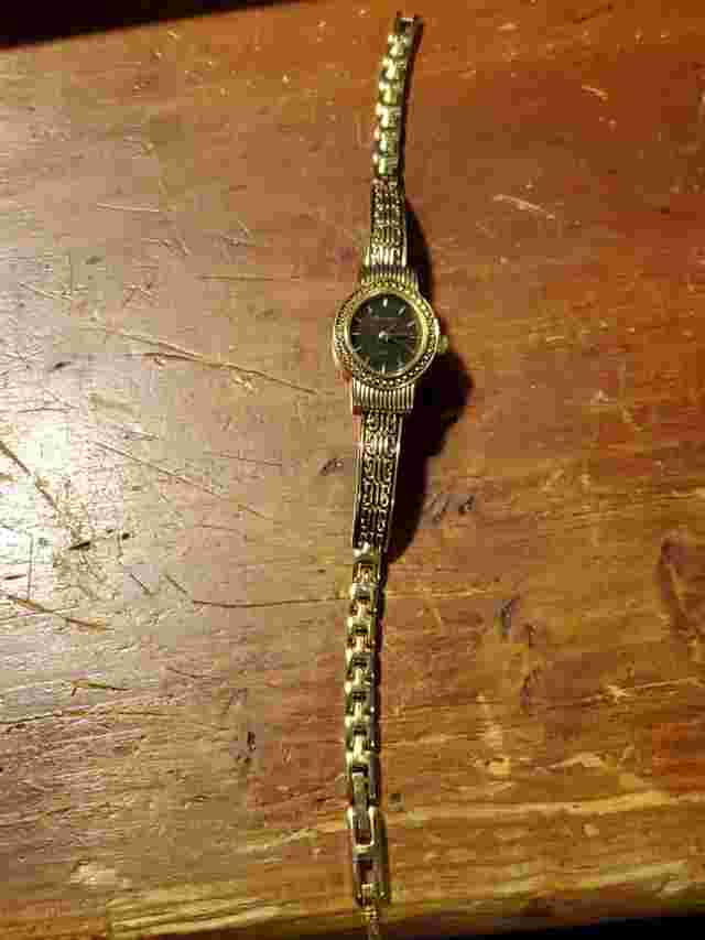 Ladies Vintage Lexington Quartz Watch