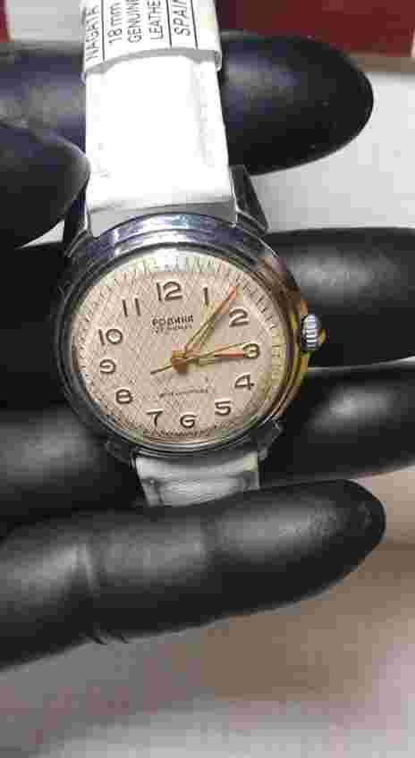 Wristwatches  Rodina 1mchz im Kirov avtomatic