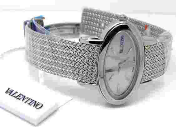 Valentino Luxury Signature Ladies Stainless Steel V50SBQ9991S099 Watch New