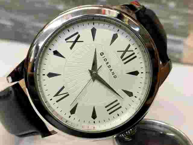 GIORDANO QUARTZ WHITE DIAL 1523.2035 MEN'S FULL WORKING VINTAGE WATCH