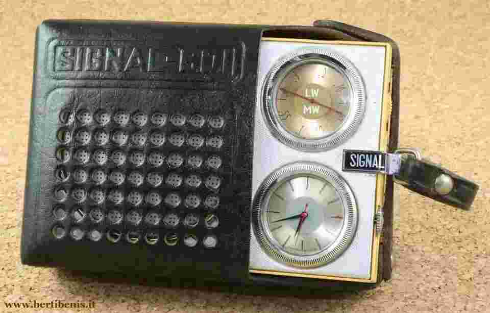 196 ChS Soviet mechanical miniature watch from transistor radio SIGNAL-601