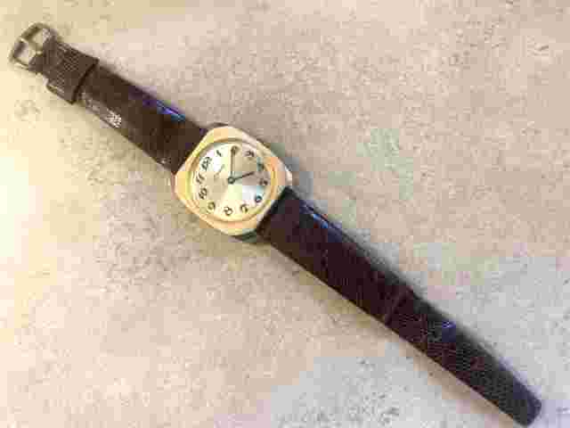 VTG Endura Manual Wind/Mechanical Swiss Made Watch 9109