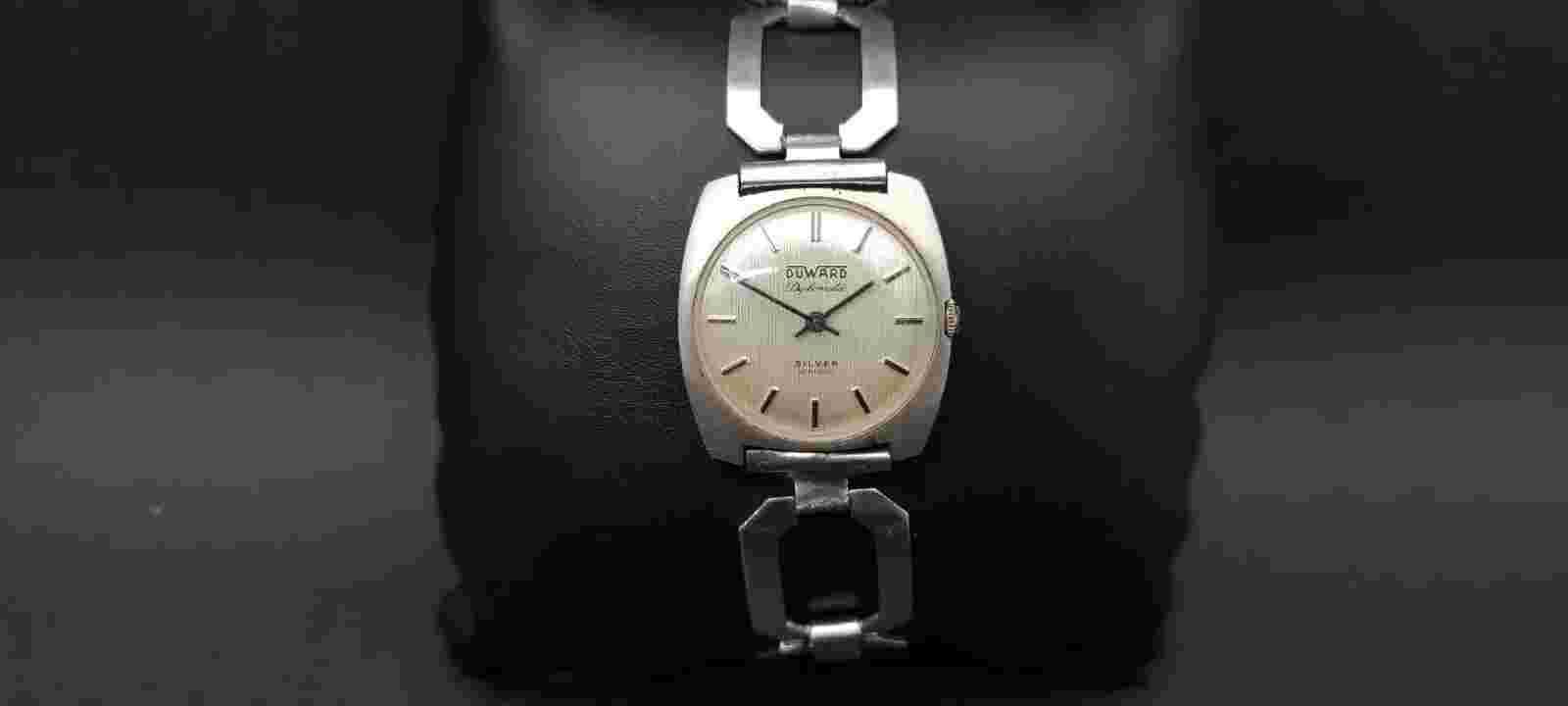 Duward Diplomatic Silver Wrist Watch Franciscus backside 17Jewels