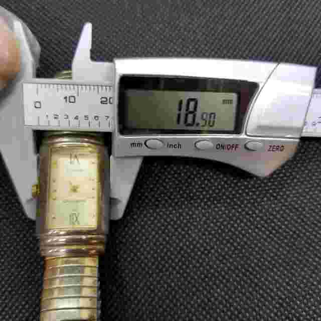 Giordano Womens Gold Tone Rectangle Dial Expansion Band Bracelet Watch 18mm