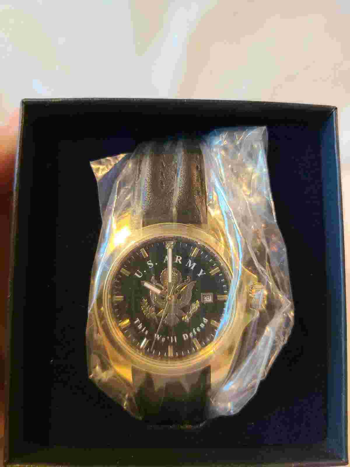 Danbury Mint U.S. Army Watch With Gift Box (cc)