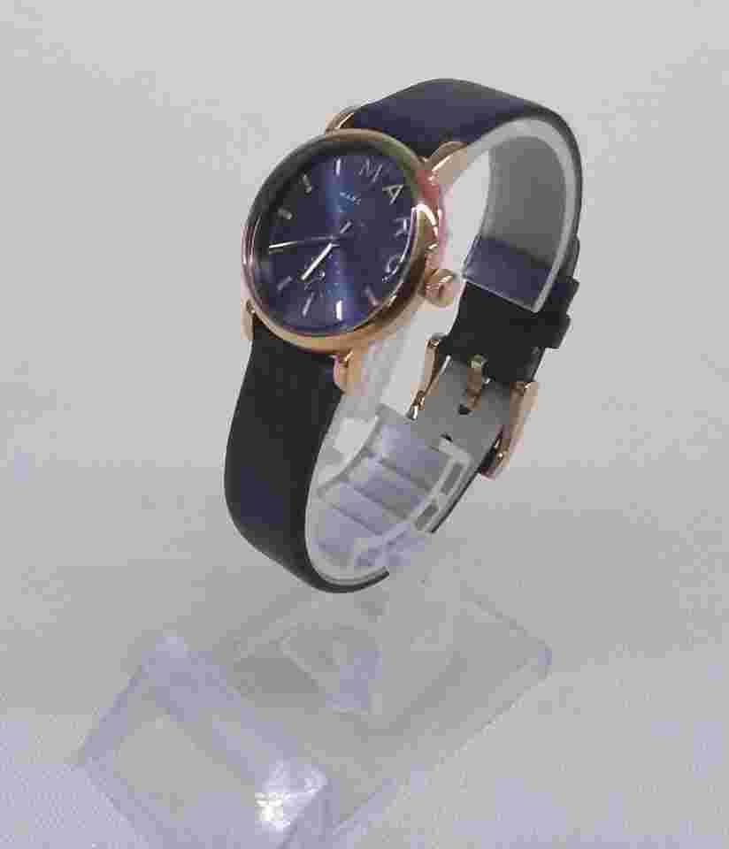 Marc Jacobs Mbm1331 Quartz Analog Watch