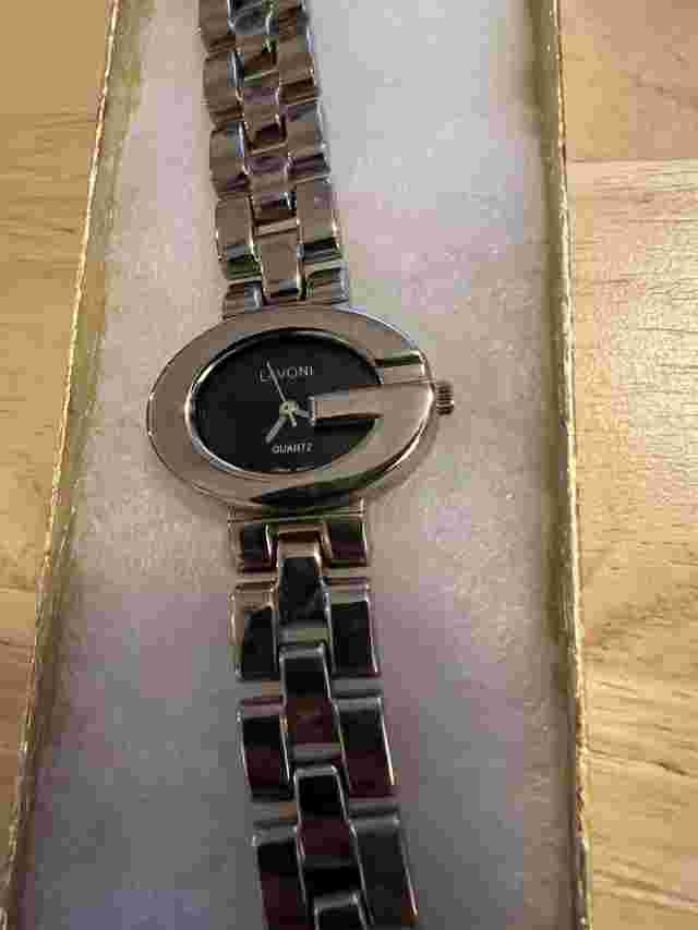 LAVONI Women’s Watch New And Working