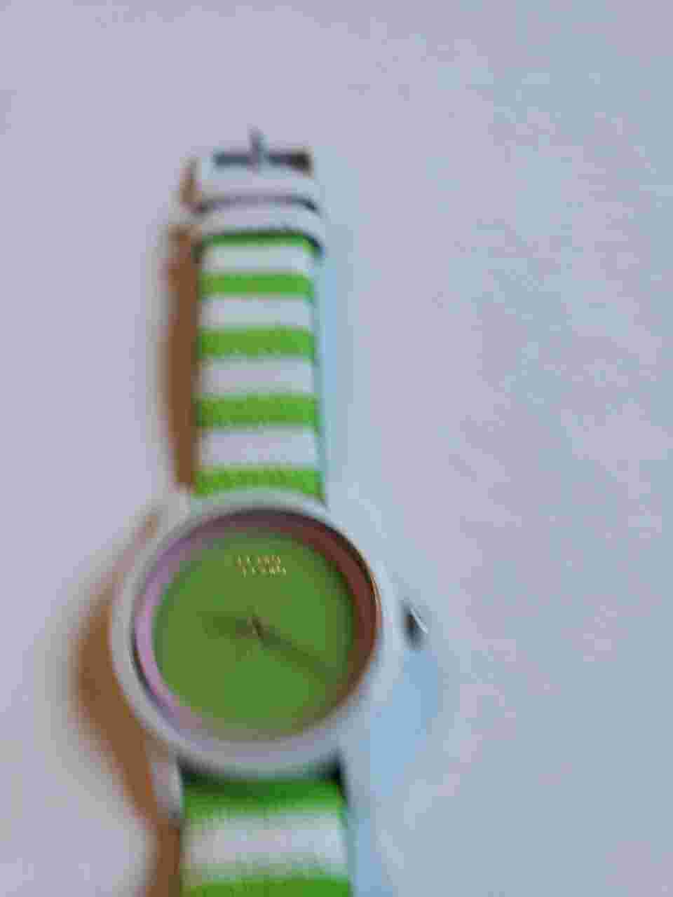 Green and pink Sprout Watch ST/5523GN New Battery Read