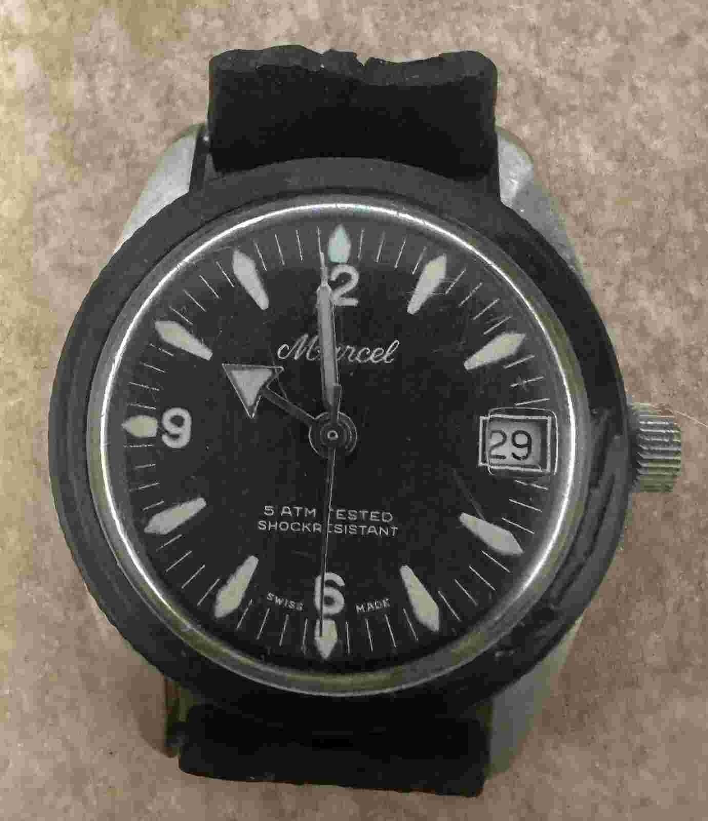 VINTAGE MARCEL SWISS MECHANICAL MENS DIVERS WATCH DATE FUNCTION~ Needs Service