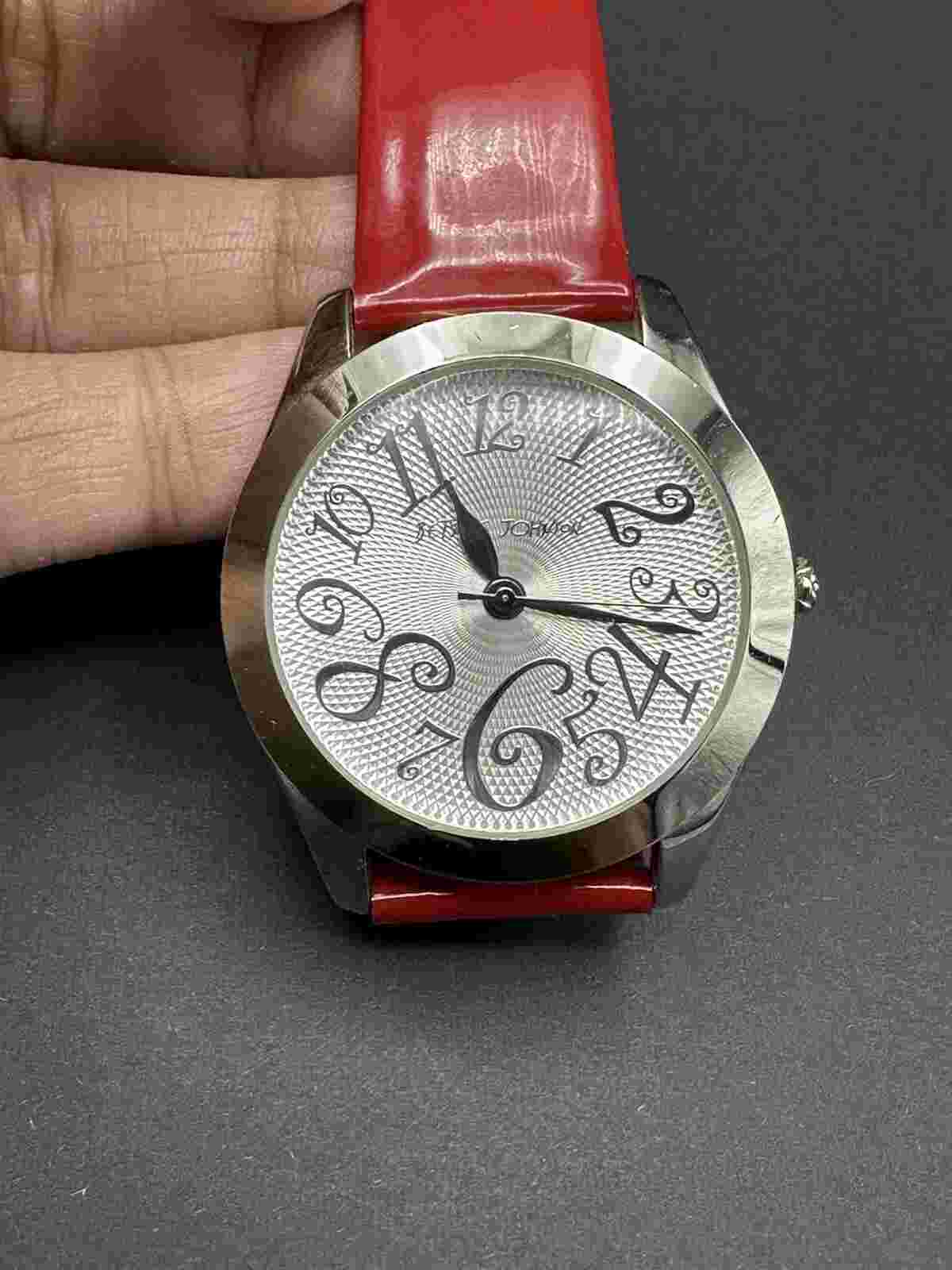 Betsey Johnson Watch Women 39mm Silver tone White Mother Of Pearl Dial Red