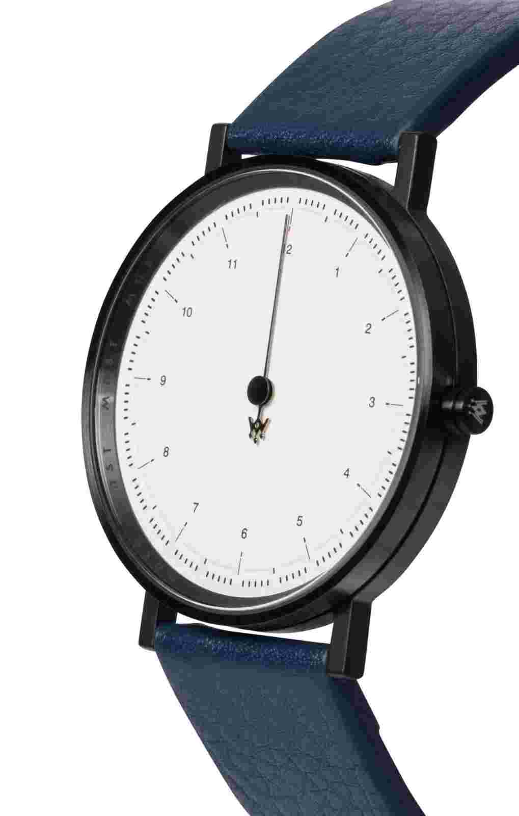 MAST Milano CFO Dark BS12-BK502M.WH.18I Man Single-hand Quartz Watch