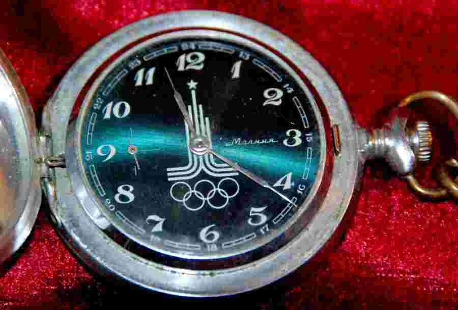 OLYMPIC POCKET WATCH SOVIET VINTAGE ORIGINAL GAMES 1980