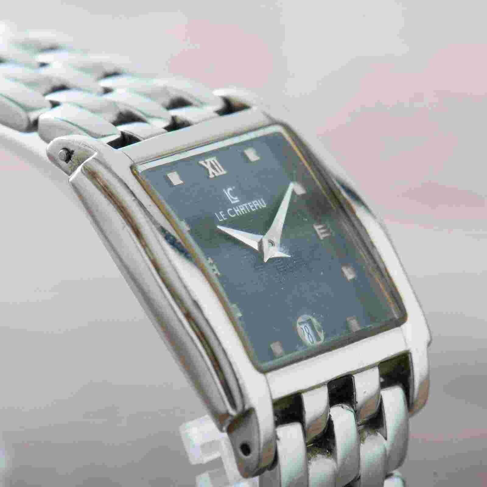 Le Chateau 2614L Women's Date Vintage Bracelet stainless steel Watch