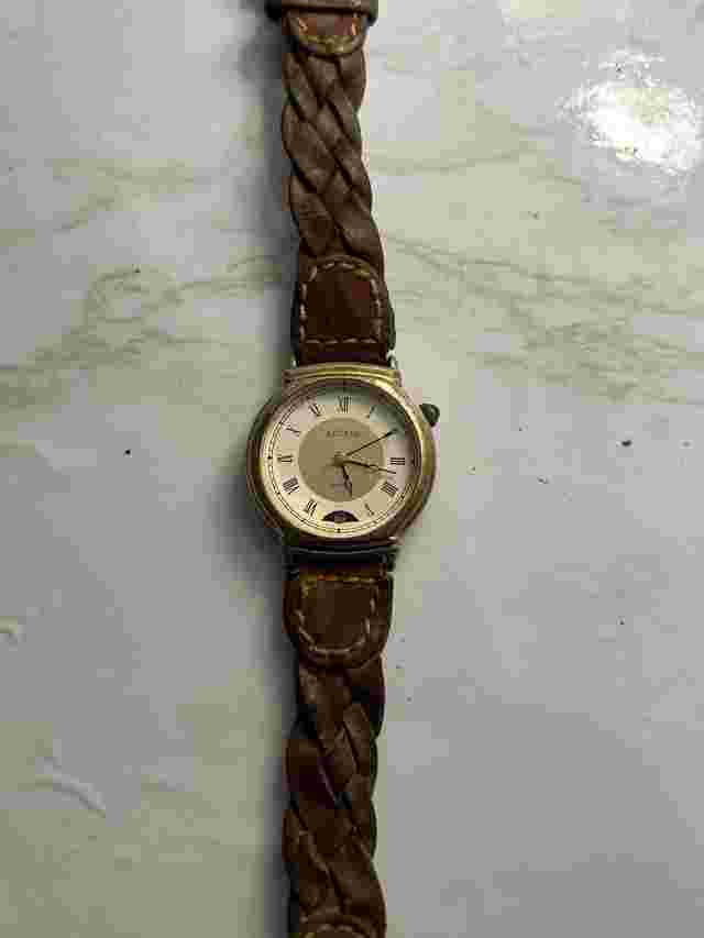 axcess Quartz Women’s Vintage watch