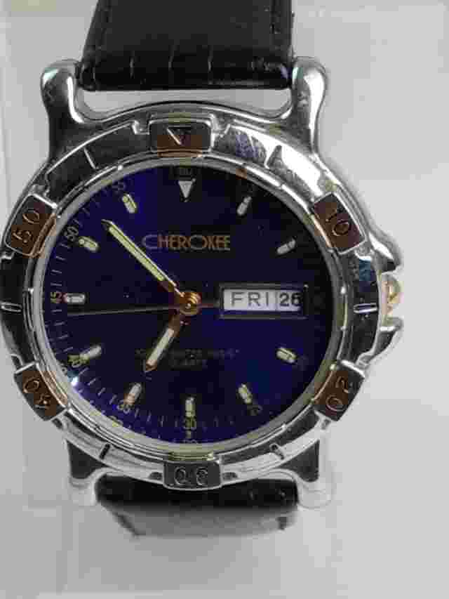 A Very Nice Vintage Mens Cherokee Quartz watch