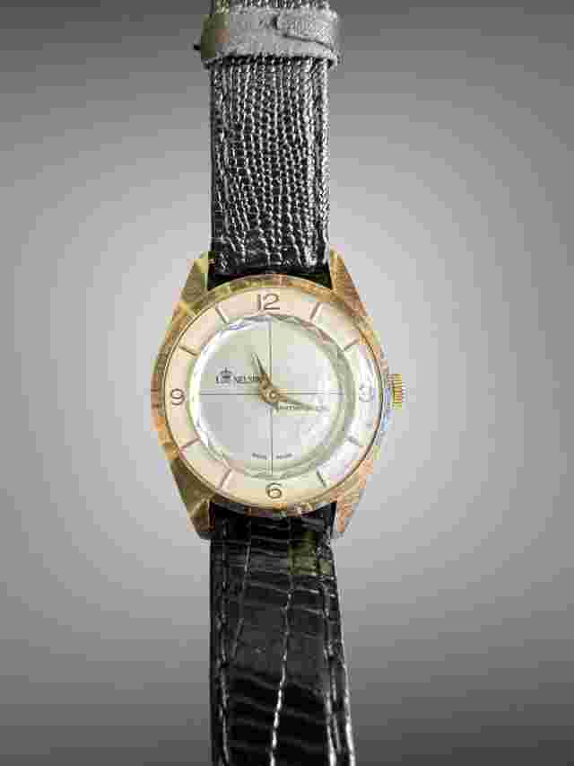 Vintage Lord Nelson Jeweled Antimagnetic Mechanical Wind 33mm Swiss Watch Runs
