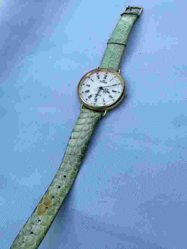 Vintage woman's Watch Triumph Quartz Green Genuine Leather Band
