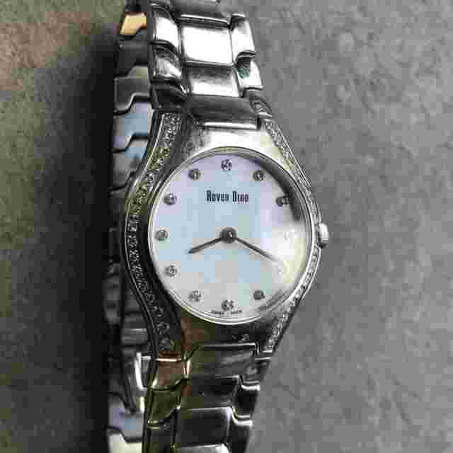 ROVEN DINO SWISS CAPRI 2019L MOP DIAL DIAMOND LADIES WATCH SILVER TONE RUNS D-3