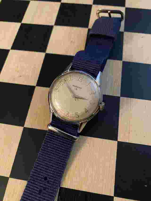 Vintage Wadsworth Swiss-made Mechanical Men’s Watch