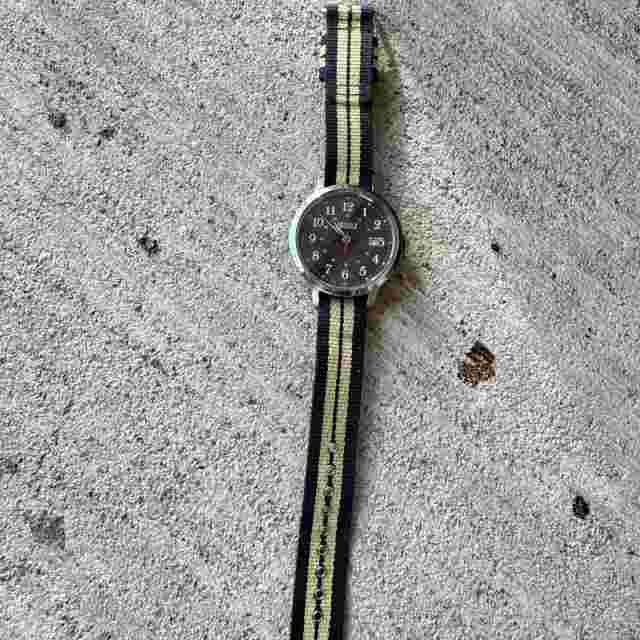 Vintage? Brooks Brothers "346" 5ATM Black Strap Wrist Watch - HLBN