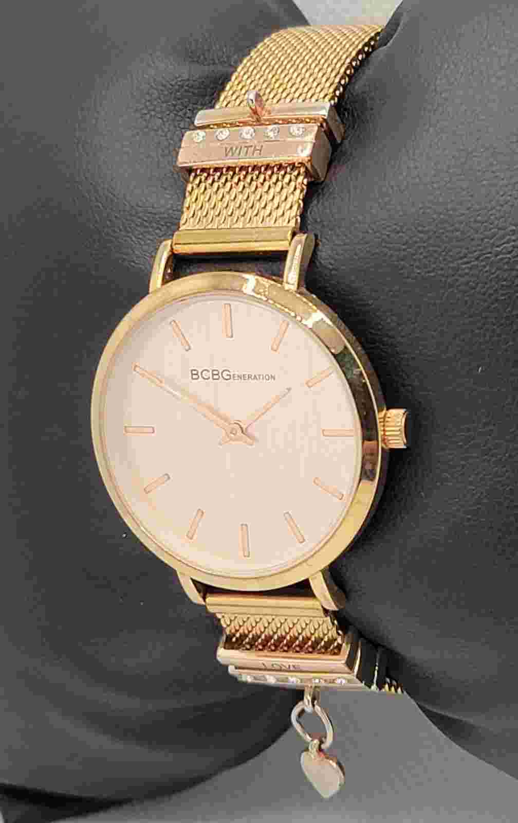 Ladies BCBGeneration Classic Round Rose Gold Tone Bracelet Watch GN1047005 L6