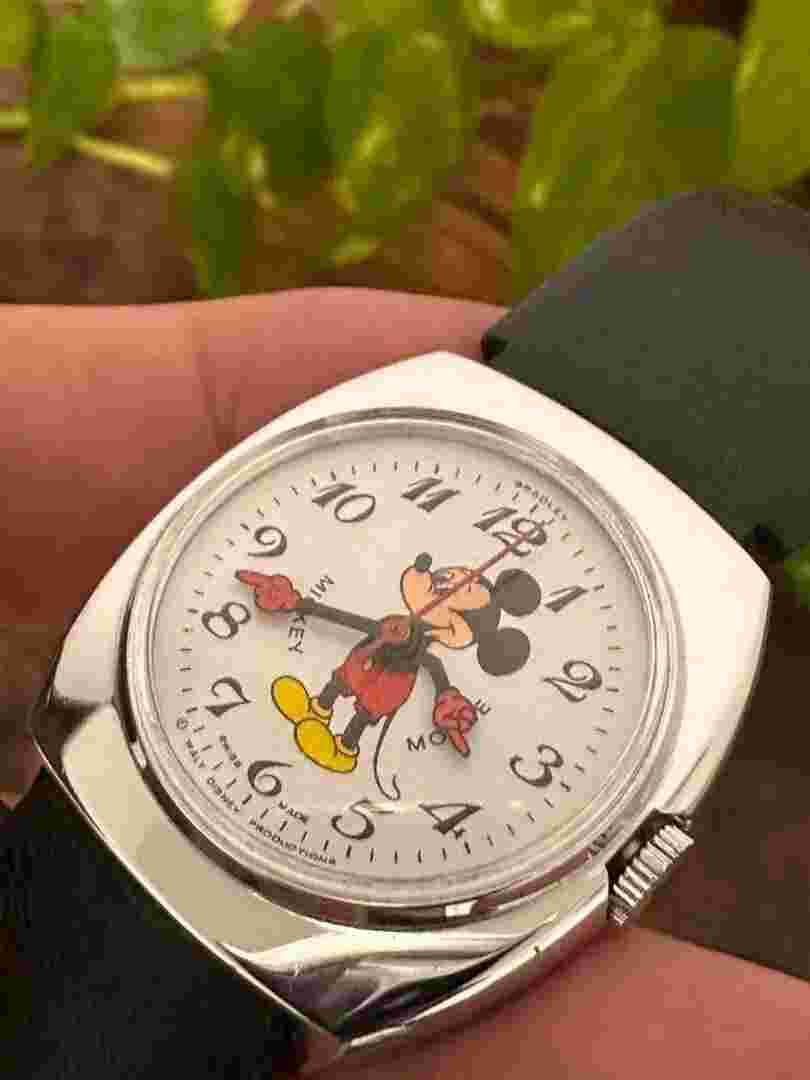 From Japan BRADLEY Disney Mickey Mouse Men's wristwatch manual winding Casual