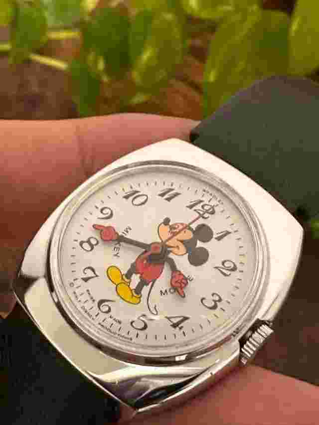 From Japan BRADLEY Disney Mickey Mouse Men's wristwatch manual winding Casual