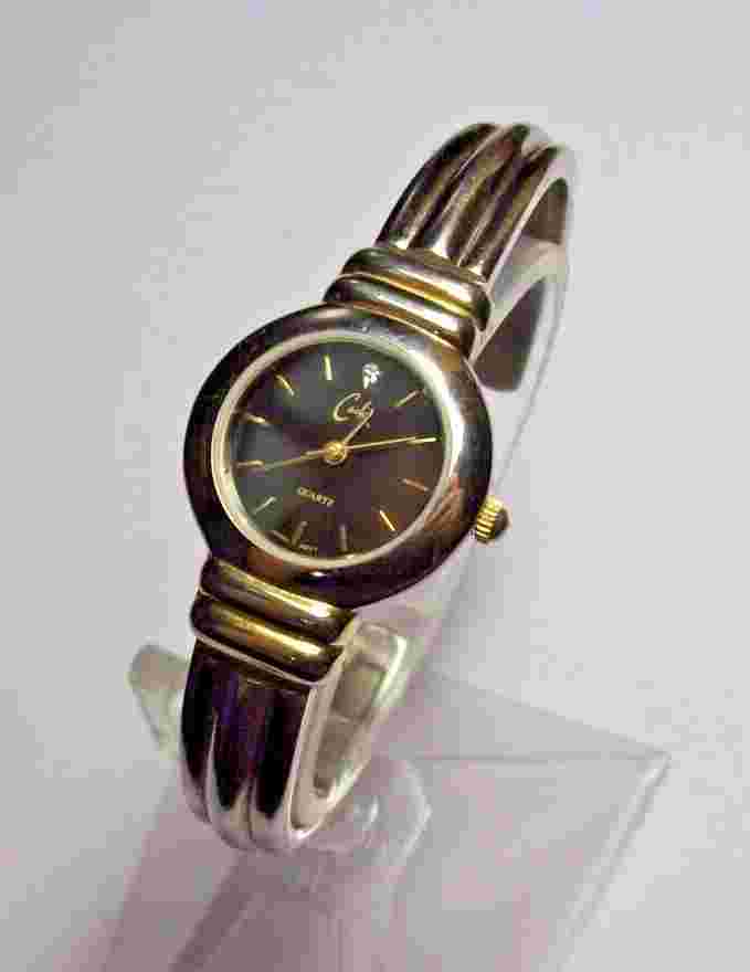 Cache Ladies Watch NOS Hinged Silver Cuff Black Dial w/Diamond Simple & Elegant