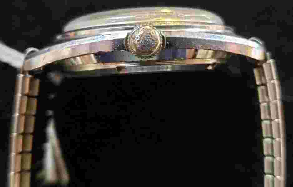 Vintage Mens Wrist Watch Vantage 17 Jewels Cal ST-173 Swiss Mechanical Wind Up