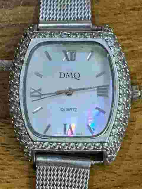 Retro Dainty DMQ MOP Dial Quartz Ladies Mesh Bracelet Watch - 27mm - Works