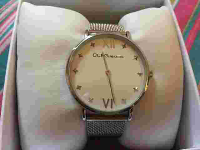 BCBGeneration watch steel bnwt boxed on cushion stars round see description