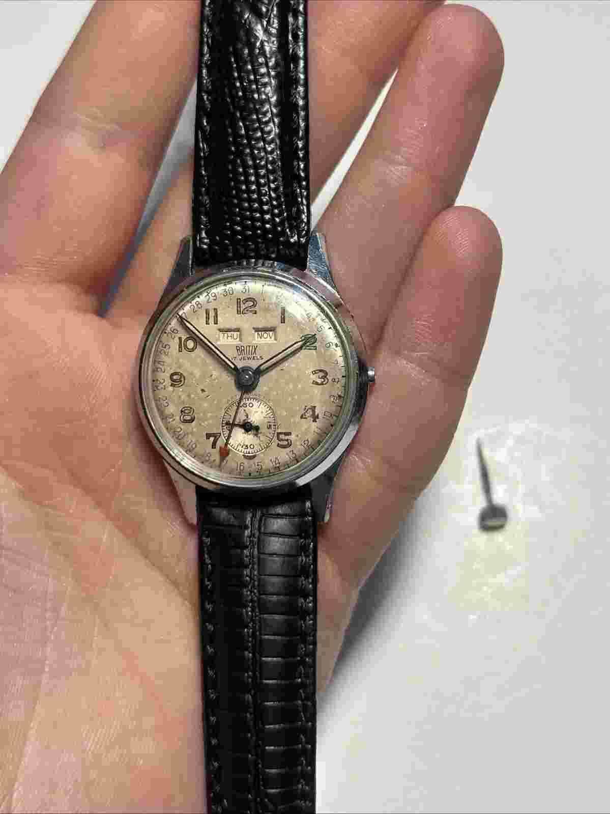 Collectible Antique BRITIX Triple Calendar 17J Swiss Men’s Watch