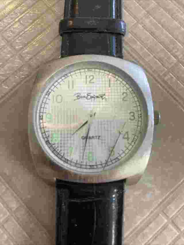 Bum Equipment Men’s Wristwatch BUEM3389 Needs Repair / For Parts