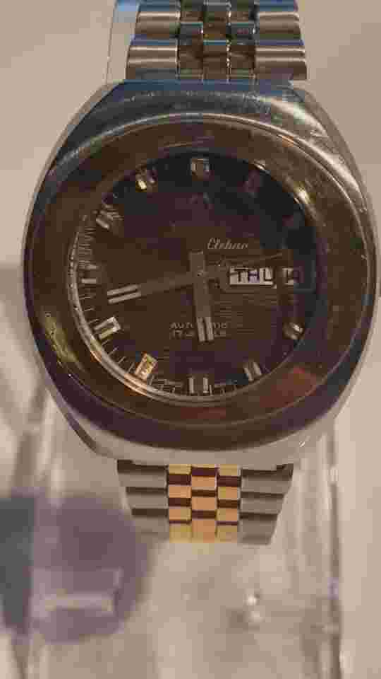RARE!! Vintage Jumbo 1970s Titus Clebar Auto Day/Date Men's Watch Gold Dial 38mm