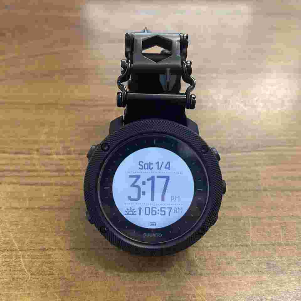 Suunto Traverse Alpha Leather Man Tread Lt