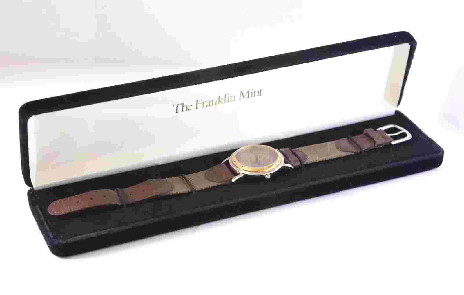 Franklin Mint "Sporting Companion" Medallion Watch - Labrador Retriever Dog