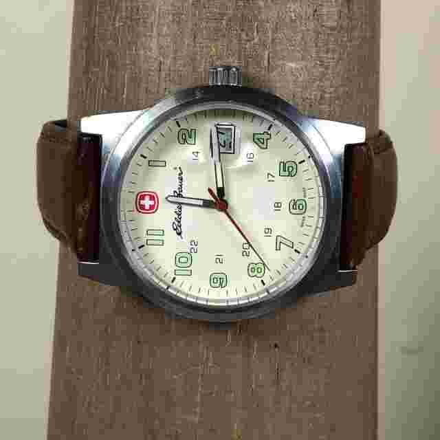 Eddie Bauer Men 7290X Brown Leather Quartz For Watch Parts Or Repair Only 8"