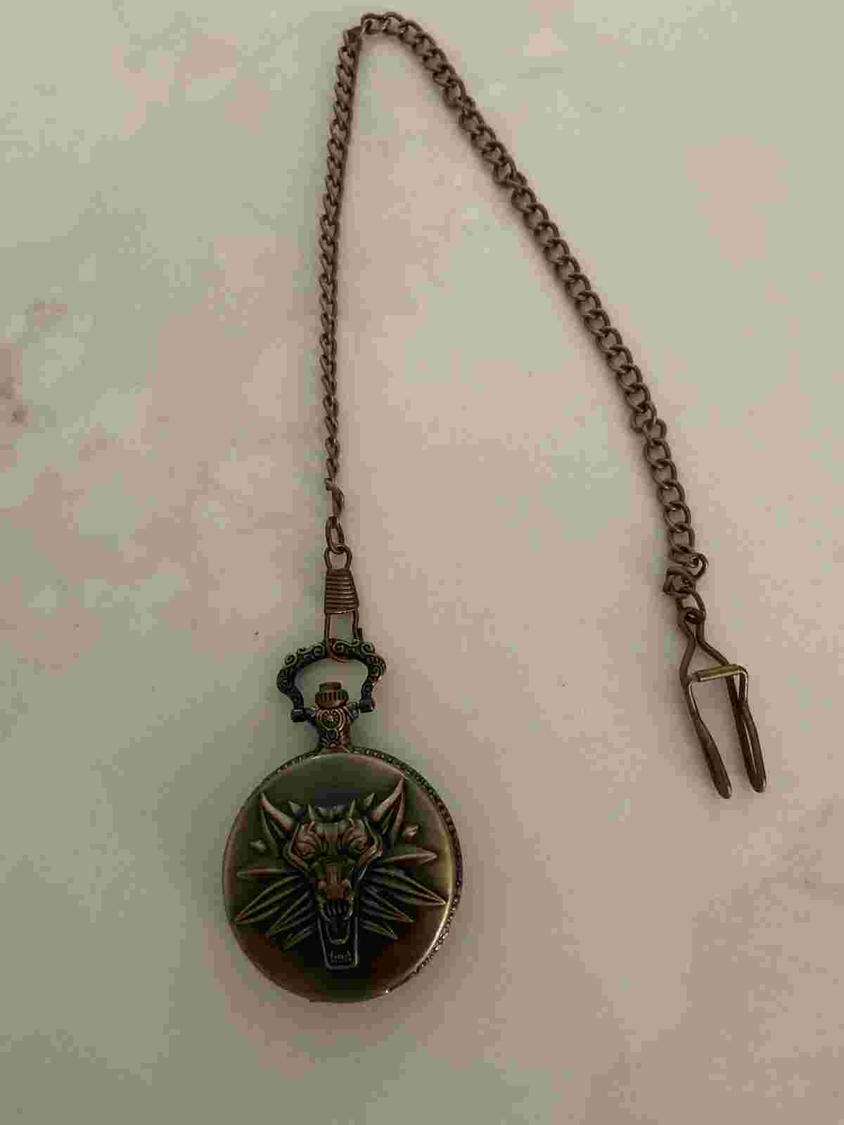 Bronze roaring lion head embossed personality necklace pocket Watch Working Good
