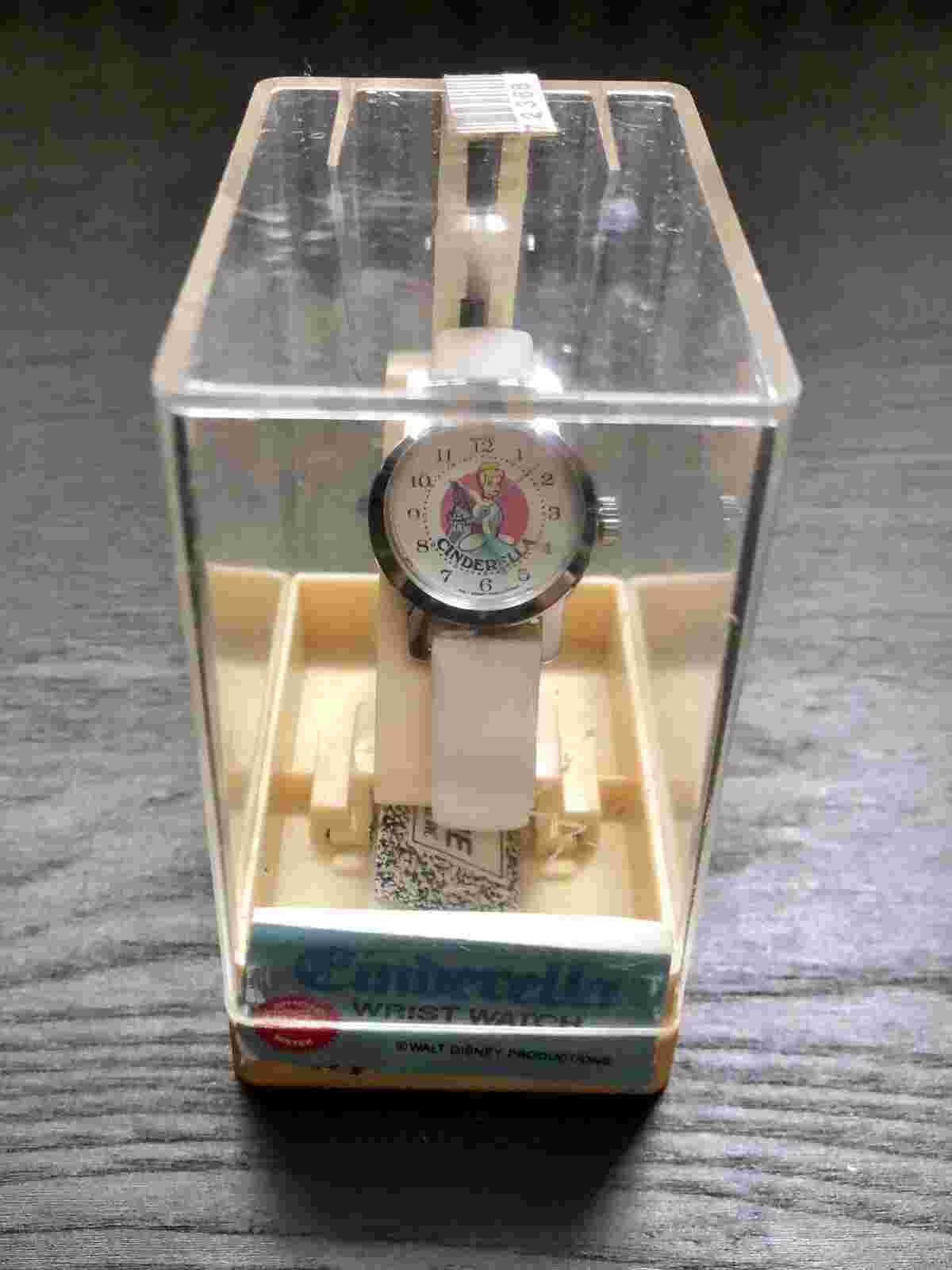 RARE 1980s Disney x Bradley Vintage Cinderella Winding Mechanical Watch Collab