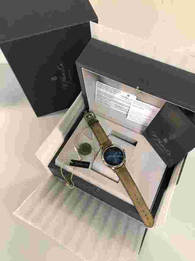 H. Moser and Cie. 1800-0204 Endeavour Perpetual Calendar 18k White Gold 2024