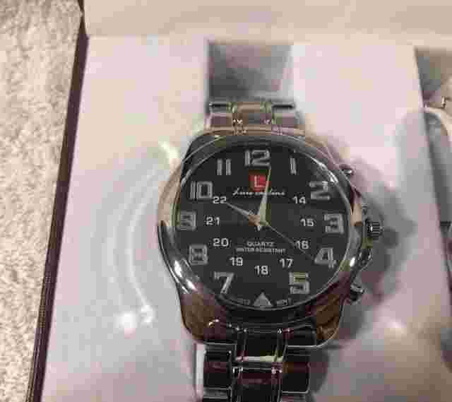 $249.99 Luis Cardini His & Her Metal Link Stylish Set of Watches NIB 80% OFF! #2