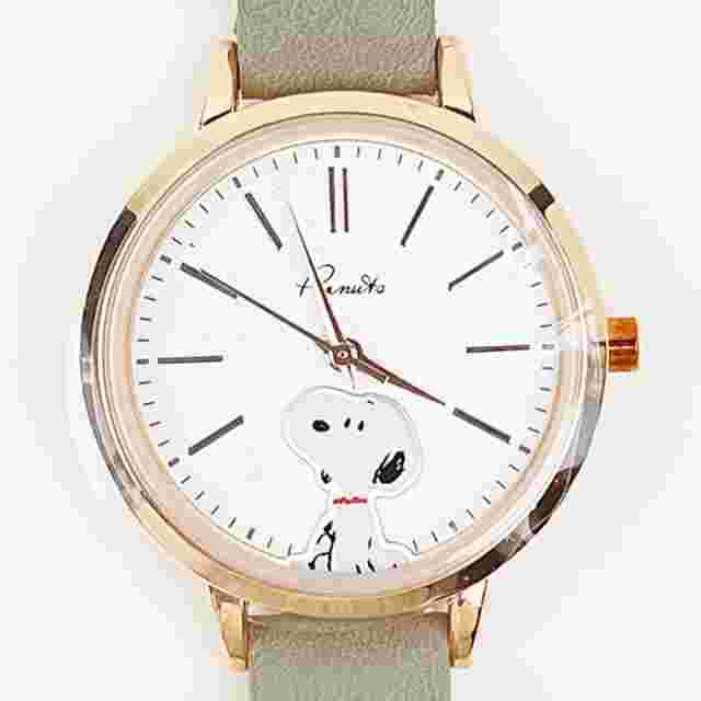 Snoopy 2-Layer Watch Pink Gold 22cm Stylish Gift-Ready Design